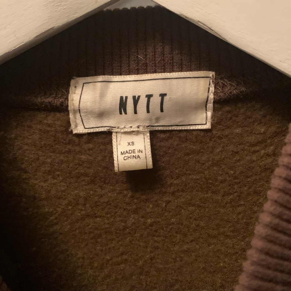 Oversized Sweater - Picture 2 of 4